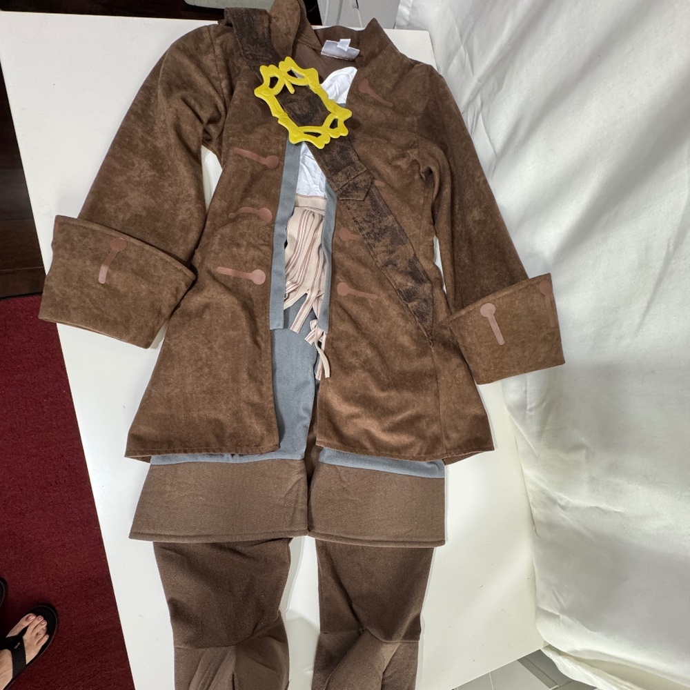 Disney Parks Jack Sparrow Deluxe Pirate Costume size 8 years 3 pieces w/boot top